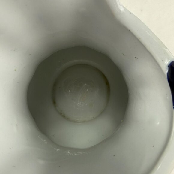 Vintage Blue White Asian Design Porcelain Pitcher Vase - Picture 6 of 9